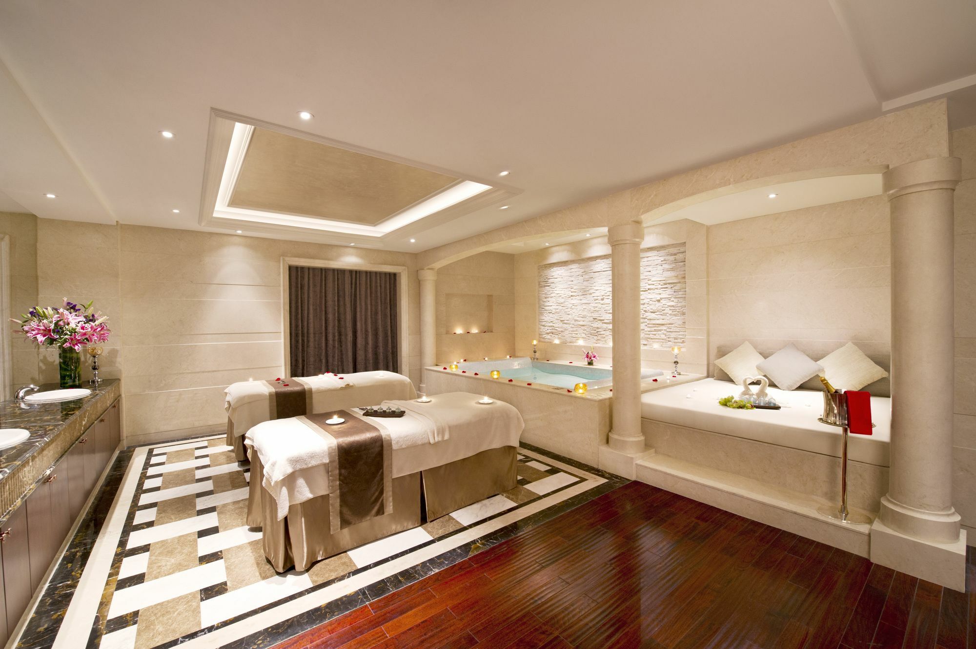 Tianjin Goldin Metropolitan Polo Club Hotel Xiqing Exterior photo