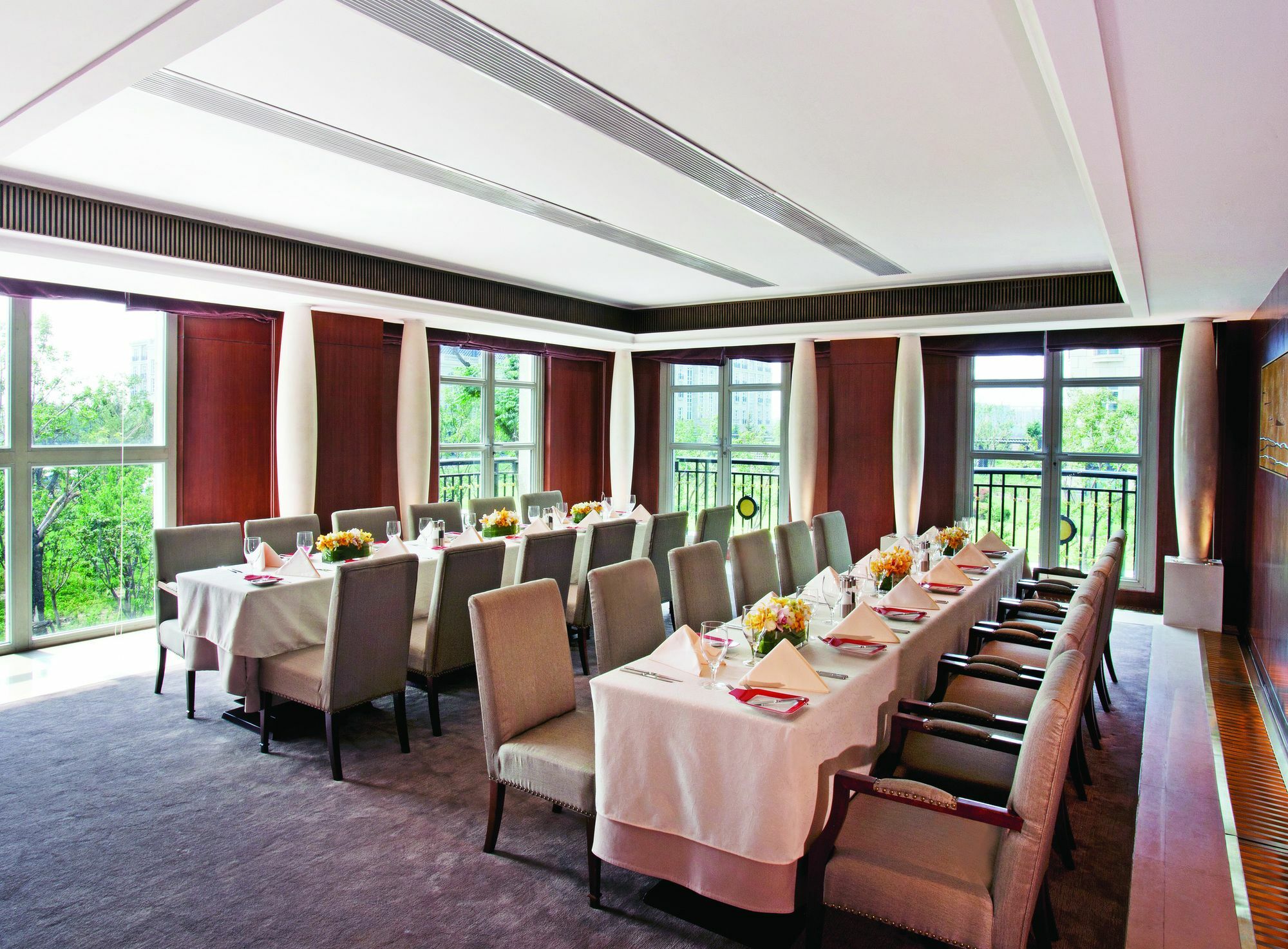 Tianjin Goldin Metropolitan Polo Club Hotel Xiqing Exterior photo